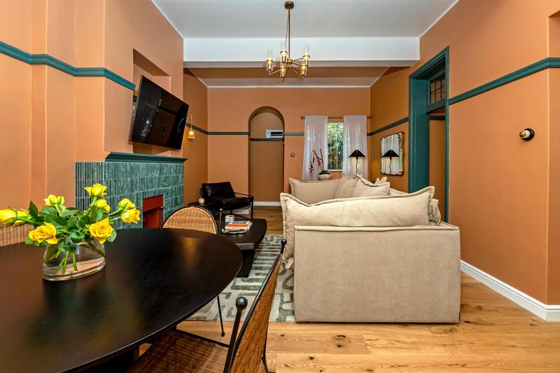 To Let 2 Bedroom Property for Rent in Sea Point Western Cape